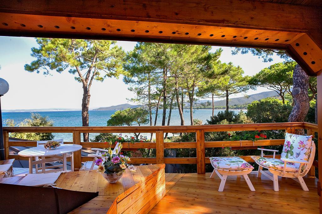 La Bussola Beach Hotel Пунта-Ала Екстер'єр фото